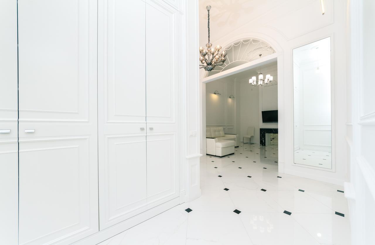 Vip Apartment Near Kreschatyk, 31А Pushkinska Street Kiev Eksteriør bilde