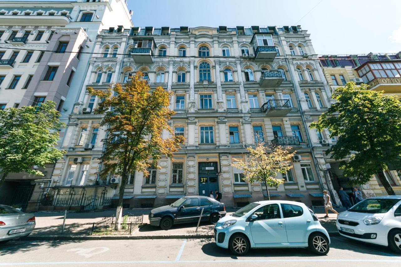 Vip Apartment Near Kreschatyk, 31А Pushkinska Street Kiev Eksteriør bilde